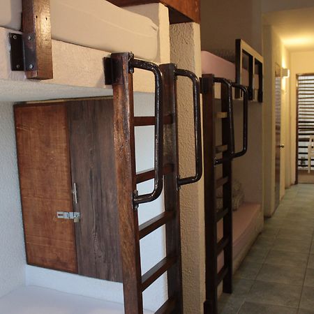 Sea Horse Guest House Coron Exterior photo