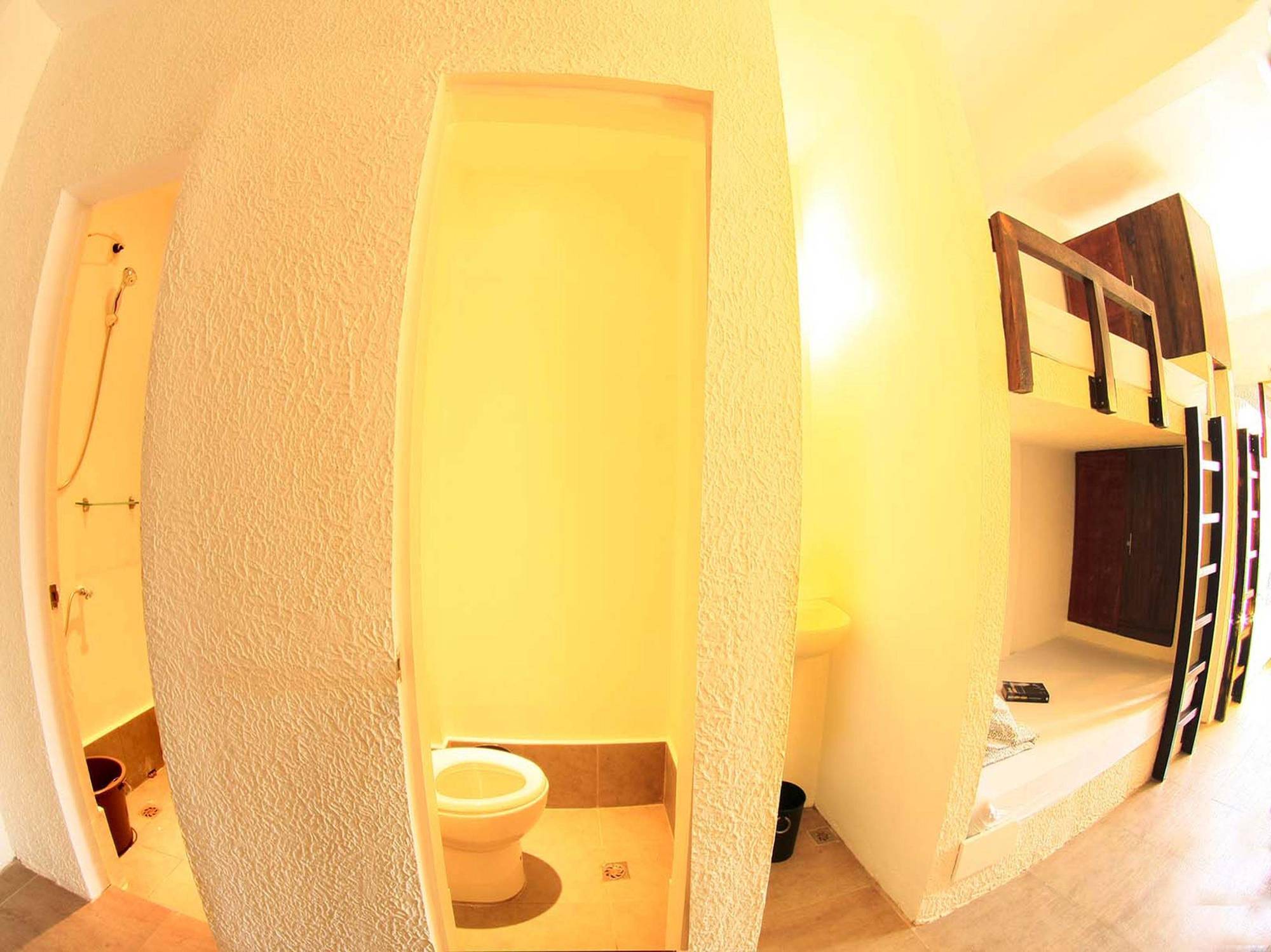 Sea Horse Guest House Coron Exterior photo